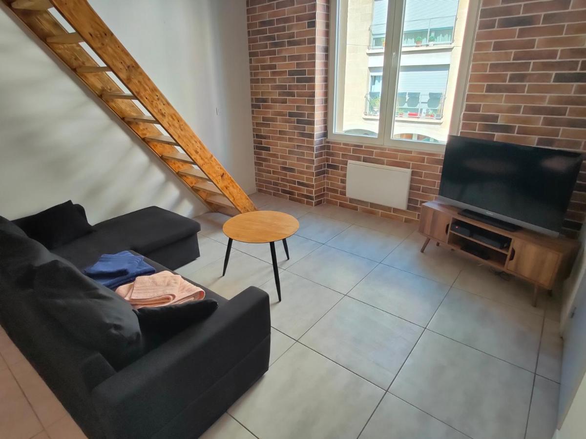 Апартаменты Joli Apparemment Type Loft Кавайон Экстерьер фото