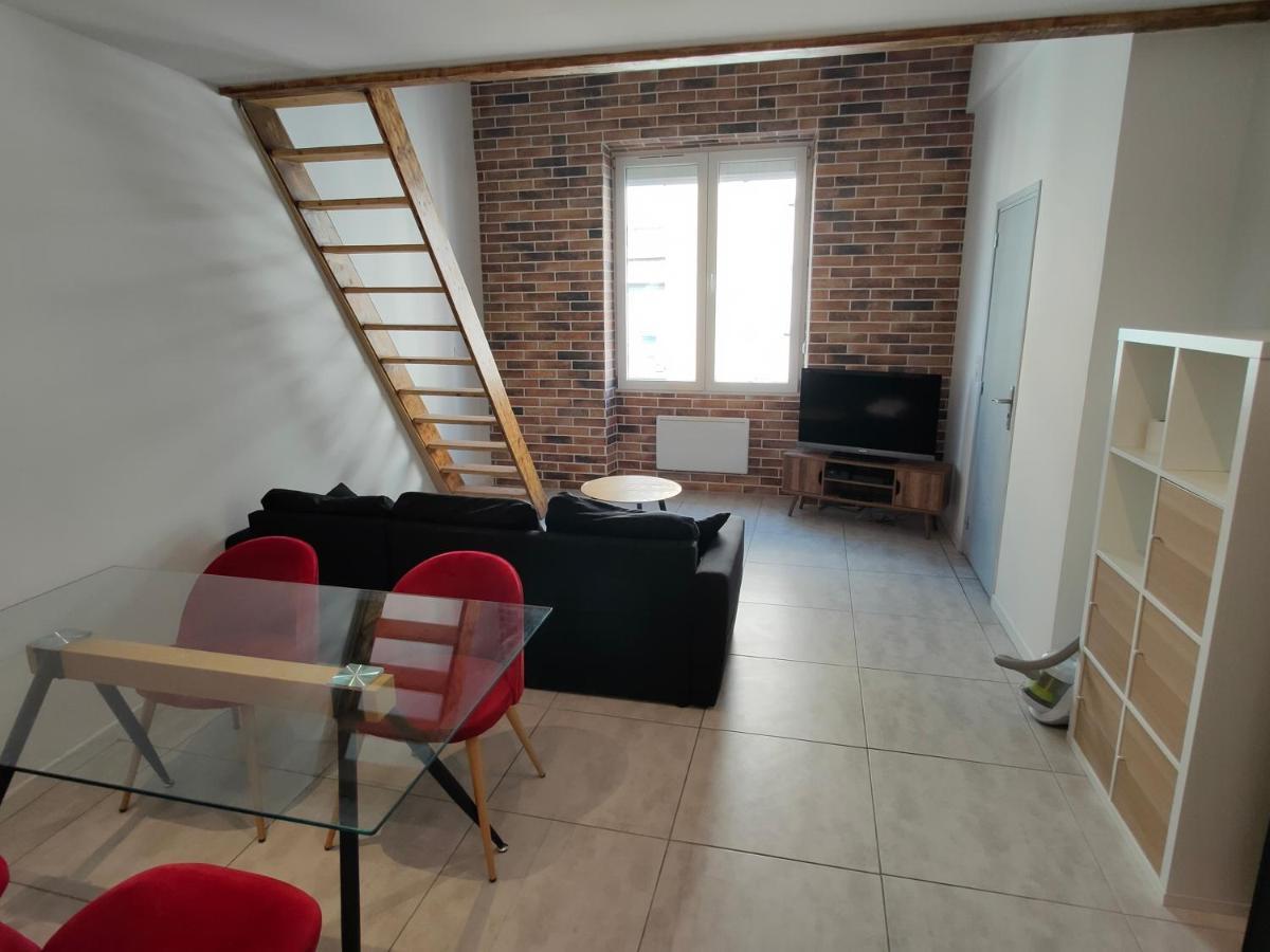 Апартаменты Joli Apparemment Type Loft Кавайон Экстерьер фото